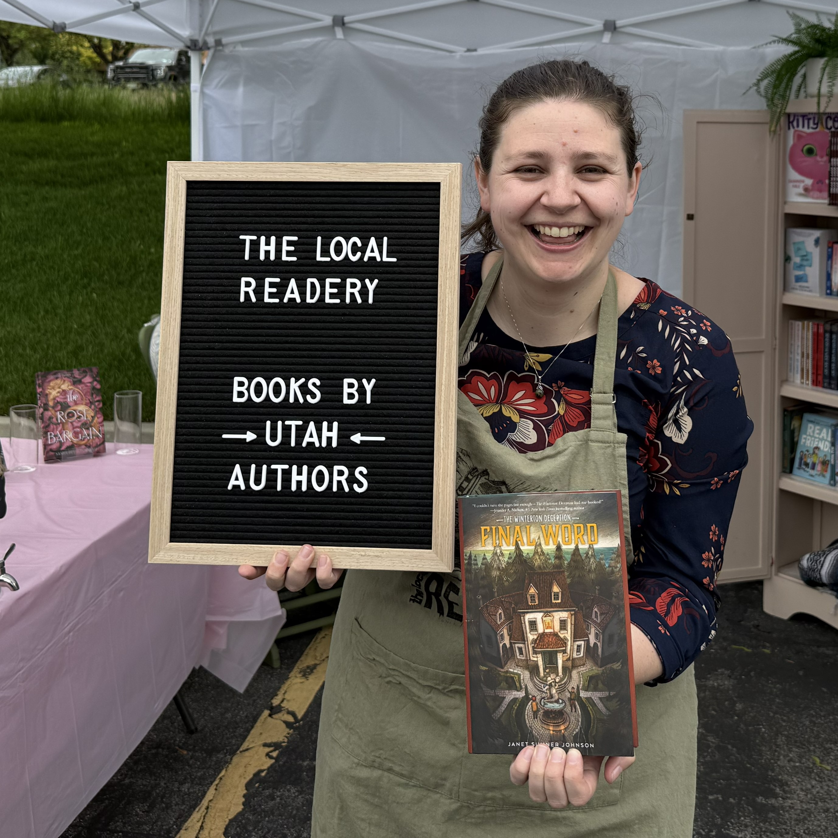 Quaelii Whetten at a pop-up market